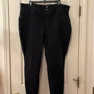 Stoned washed black Jeans by Terra and Sky 1x